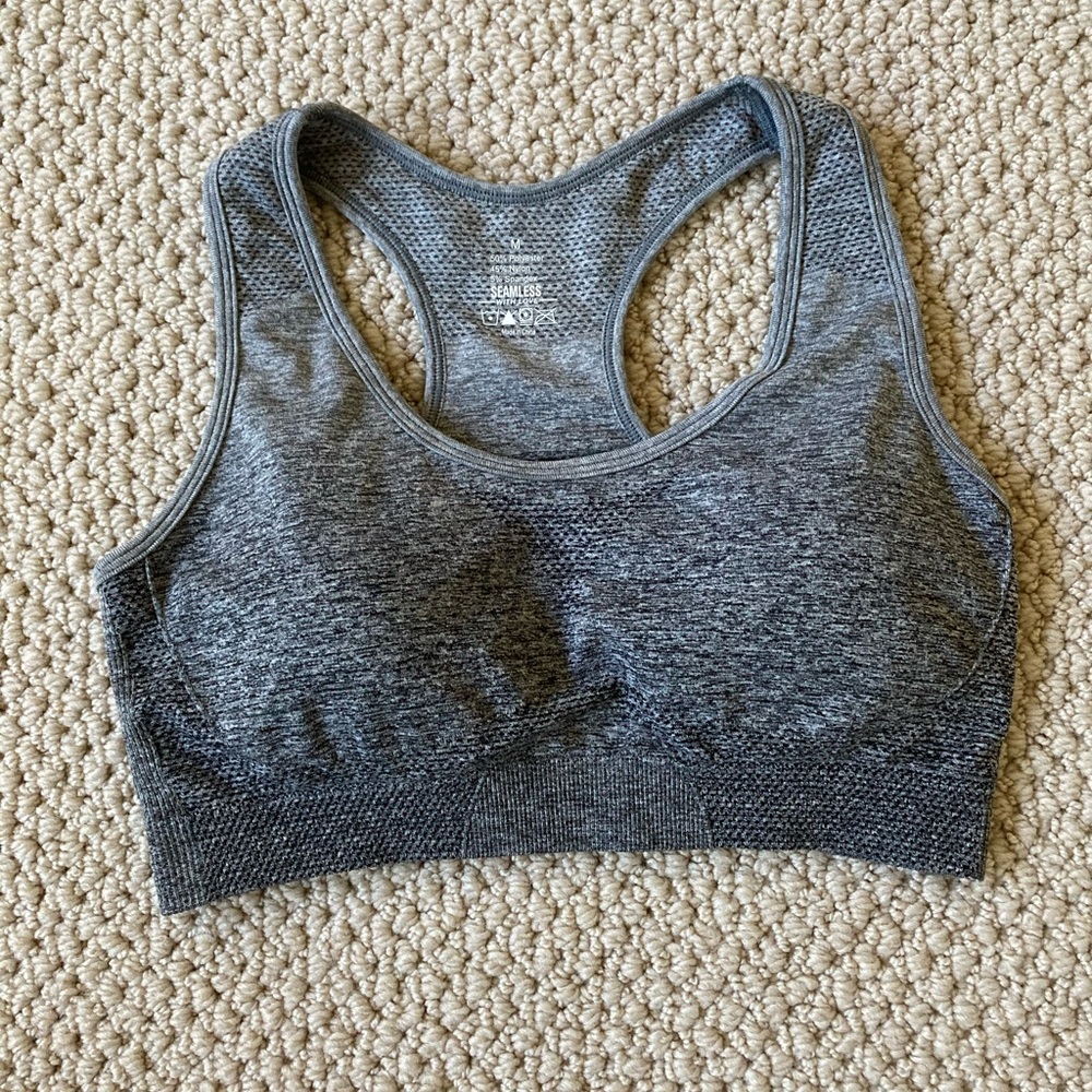 Vital seamless ombré bra in gray